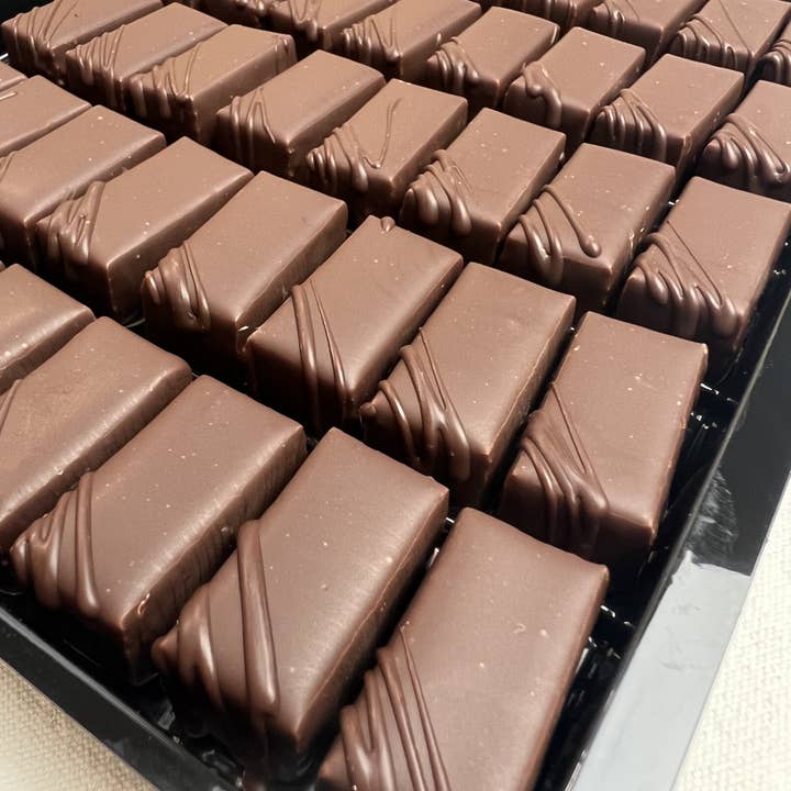 xocolatl - Wholesale Chocolate Bar - Hazelnut praline chocolate candy