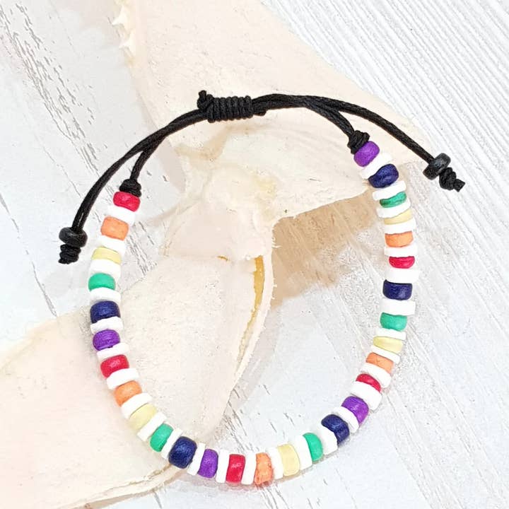 Pride Collection bracelet made of genuine shells with 5mm wo für den Großhandel von Gloria-Maris