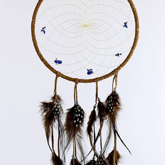 Atrapasueños marrón de 15 cm con piedras semipreciosas para venta al por mayor de Monague Indigenous Crafts & Gifts