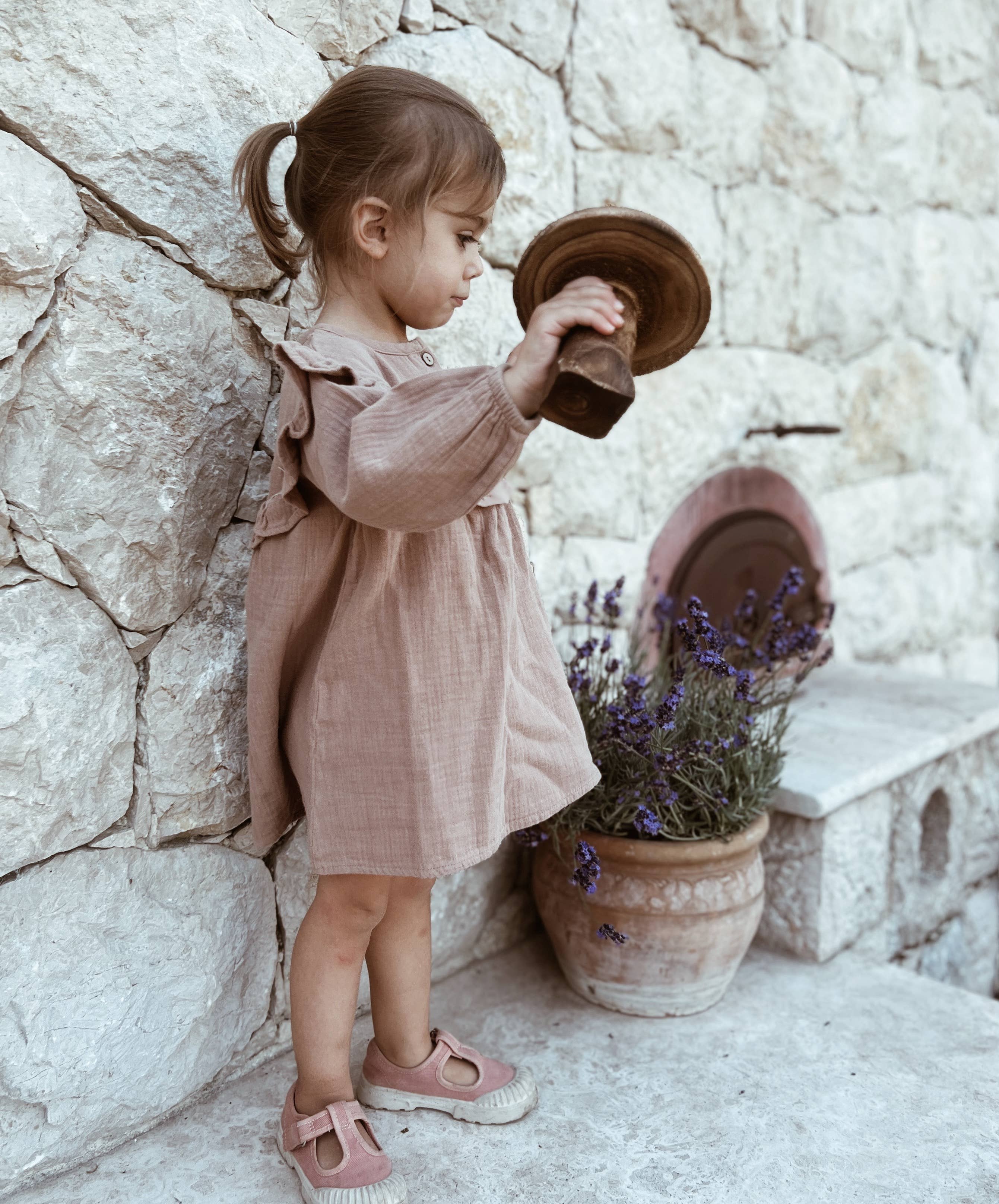 Eli & Nev (we cover U.S. import duties) - Venta al por mayor Vestido - Bebé - Vestido de manga larga para bebé/niña de muselina 100 % algodón1