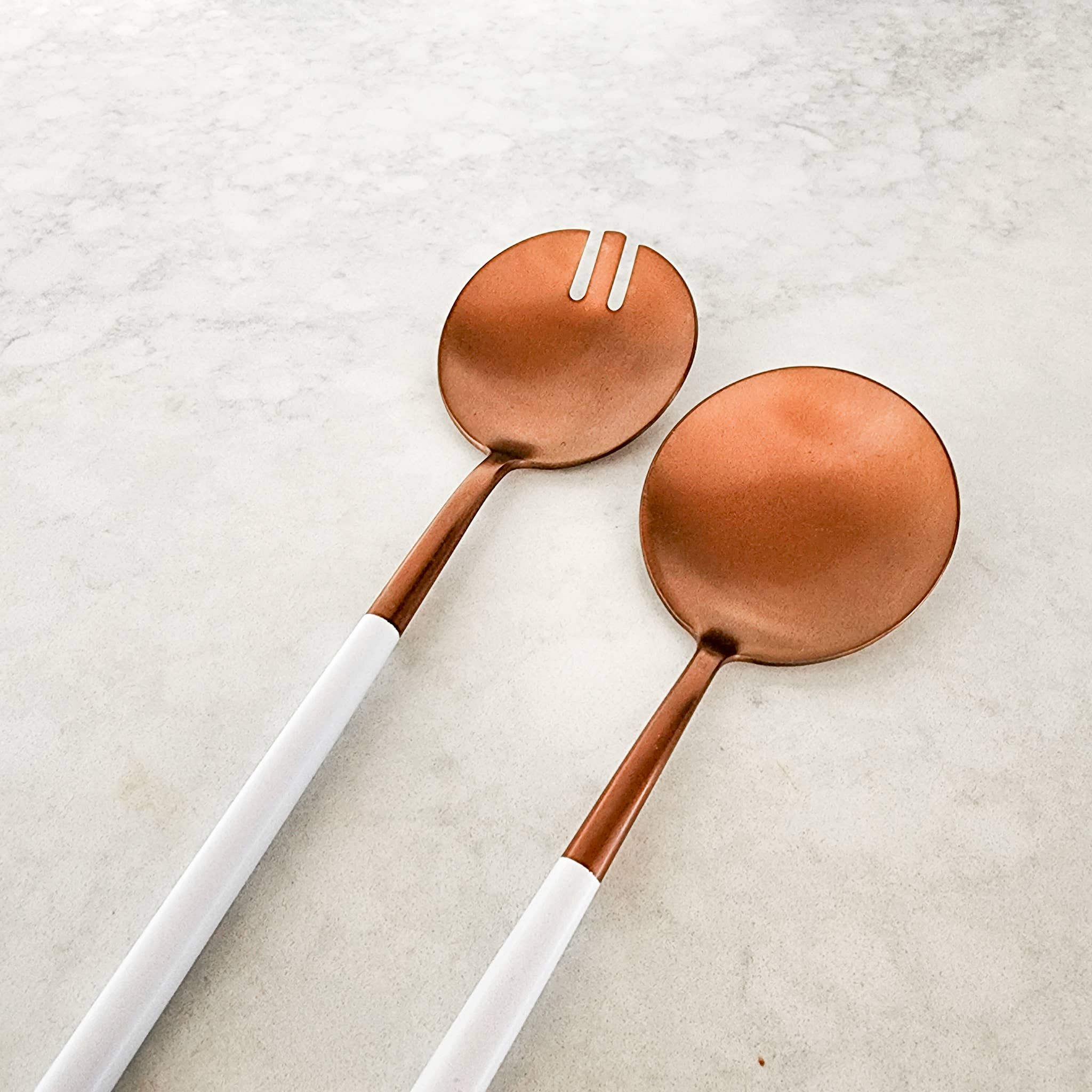 CLINQ - Wholesale Serving Utensil - White and Copper Salad Servers (Set of 2)
1