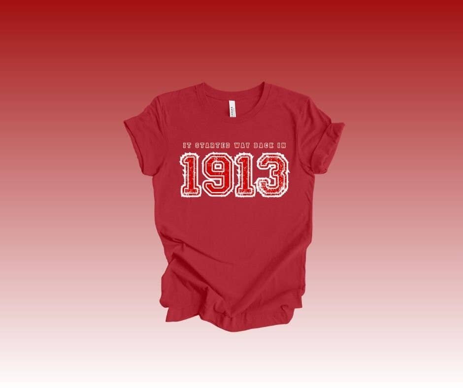 OFC Tees & Gifts - Vente T-shirt sérigraphié – femme - T-shirt inspiré de la sororité Delta Sigma Theta DST 1913 Delta1