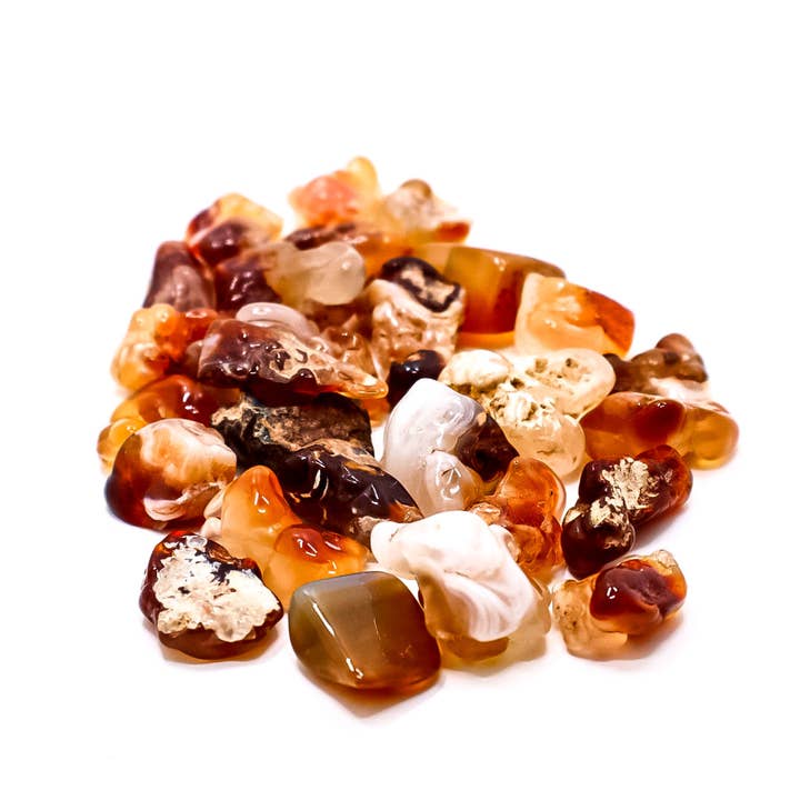 Mexican Fire Agate Crystal Tumble Stone voor wholesale door Portals and Palms LLC