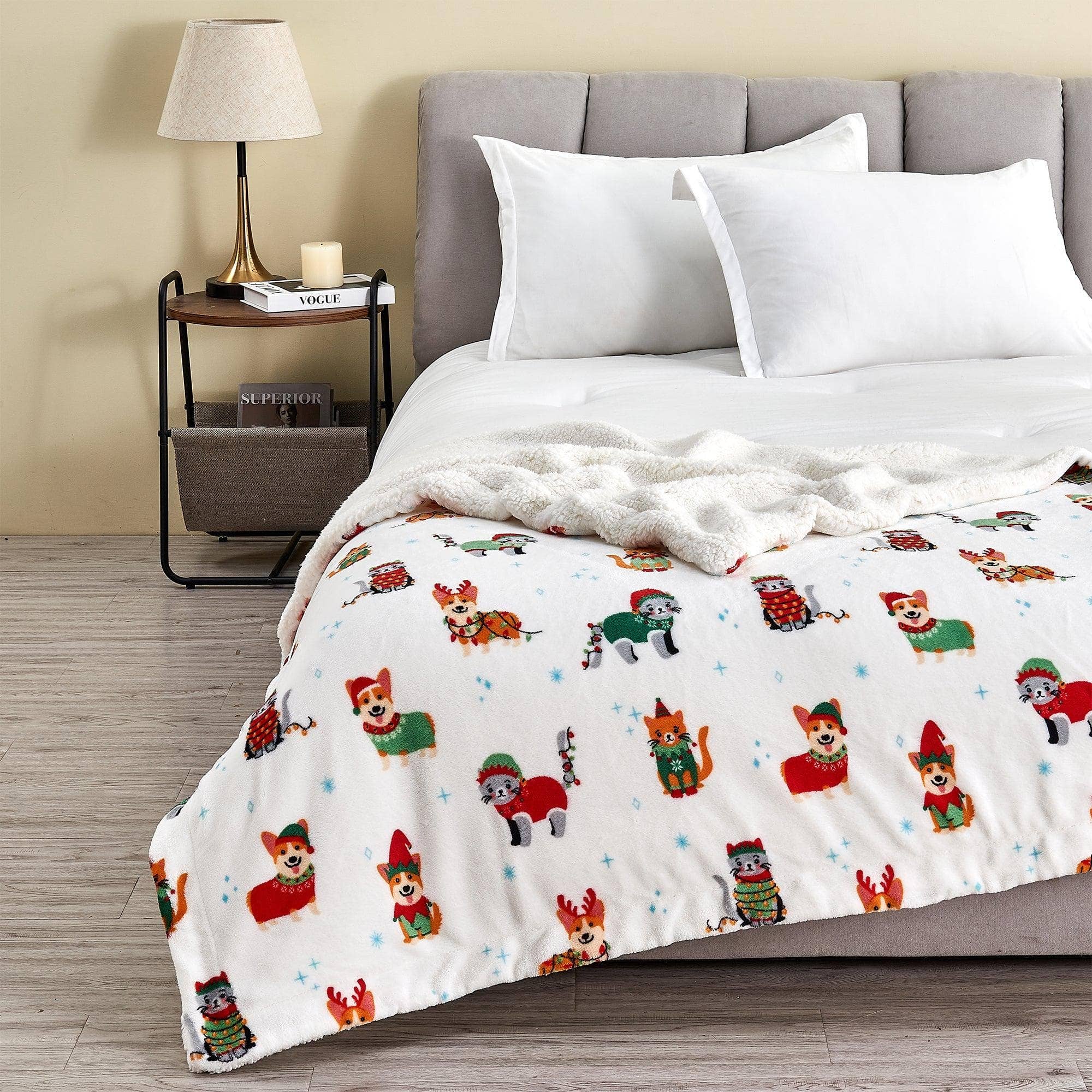 BH Collective - Wholesale Throw Blanket - Throw Blanket - Holiday Printed Sherpa - Esmay Collection22