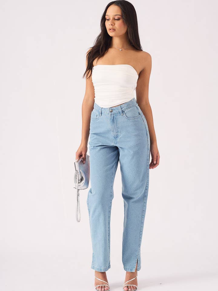 SCULPT JEANS MET GESPLETEN ZOOM - LICHTBLAUWE WASSING voor wholesale door JMOJO UK Limited