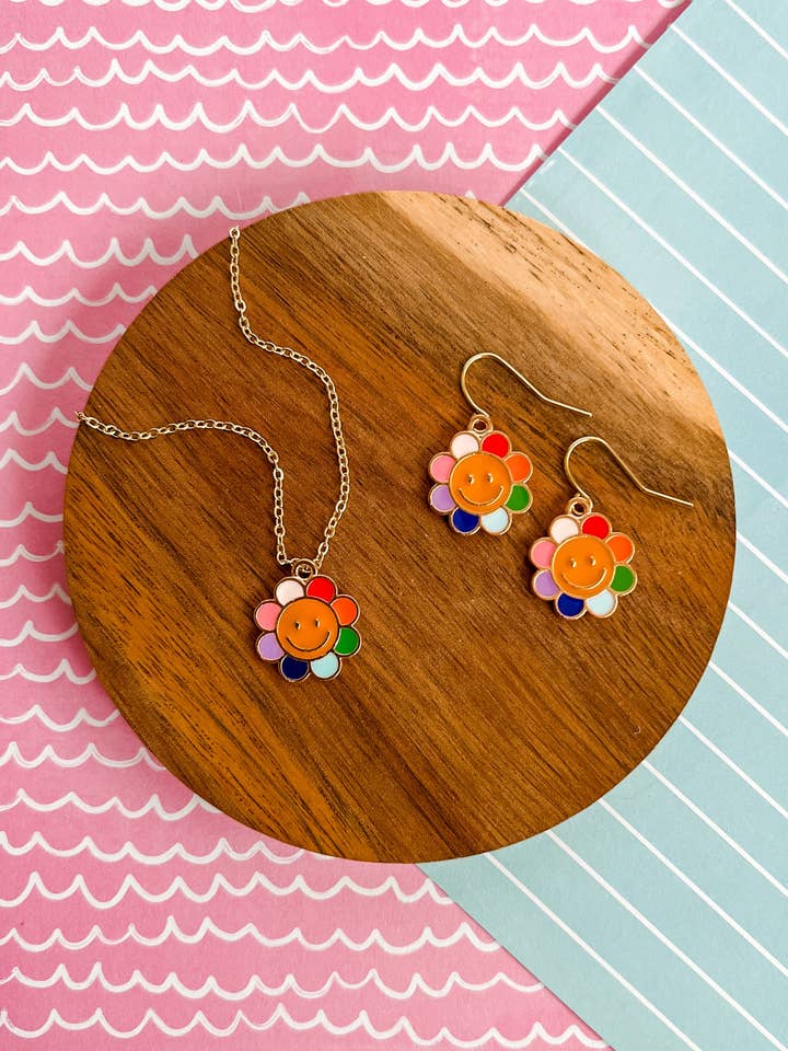 Halsketting en oorbellen met bloemen van Finley voor wholesale door Benny & Beans