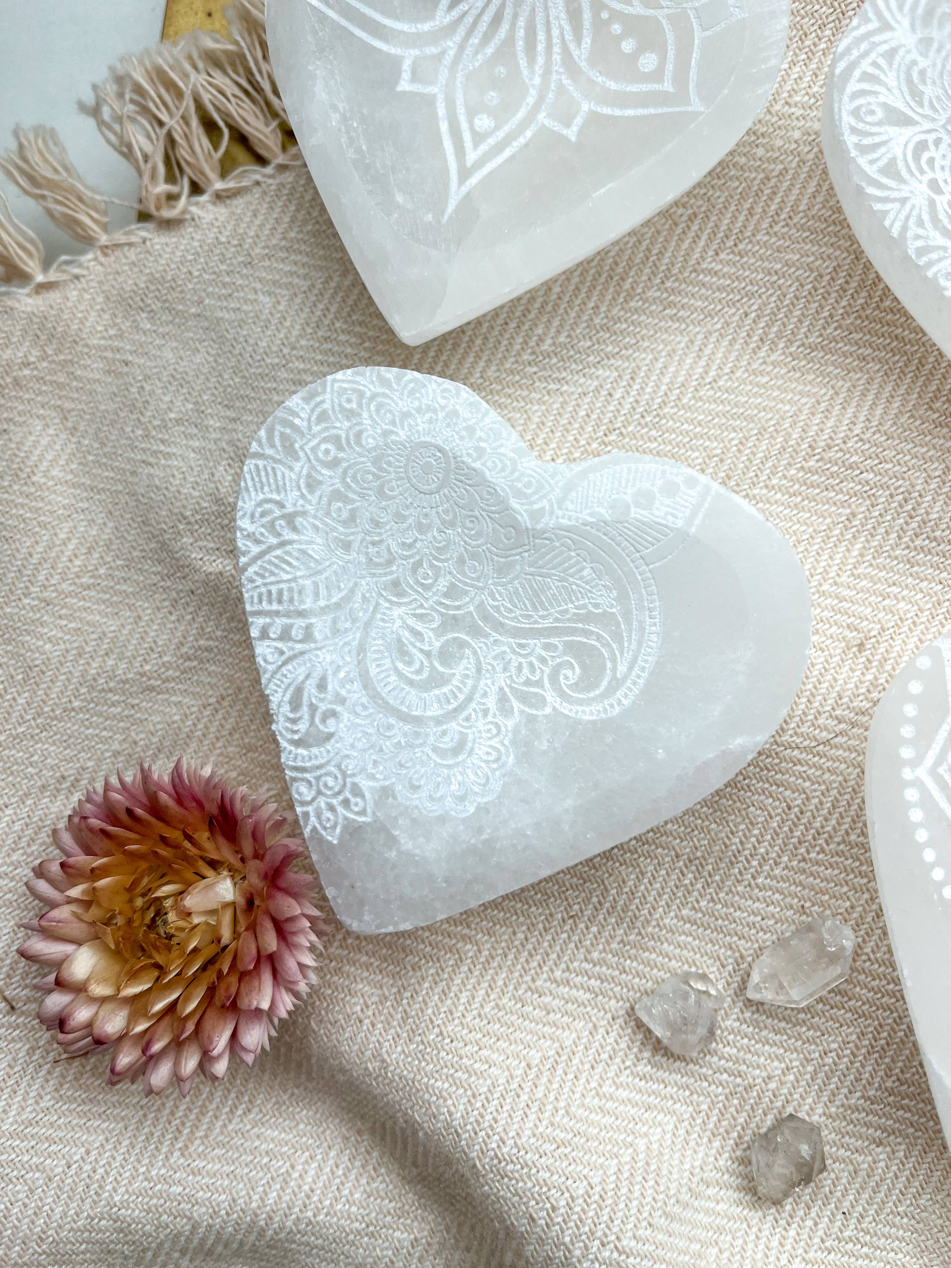 Fractalista Designs - Wholesale Decorative Plate/Dish/Bowl - Henna Heart Selenite Crystal Dish Bowl Mother's Day Gifts3