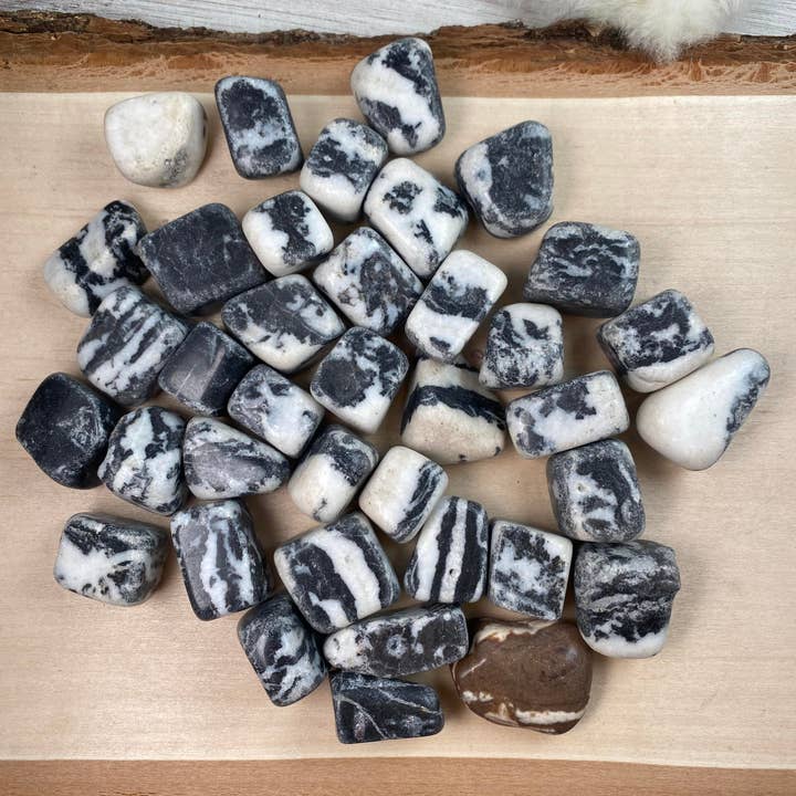 1 kilo Zebra Jasper Trommelstenen ~ Kristallen in bulk voor wholesale door Aquamarine Daydream Wholesale
