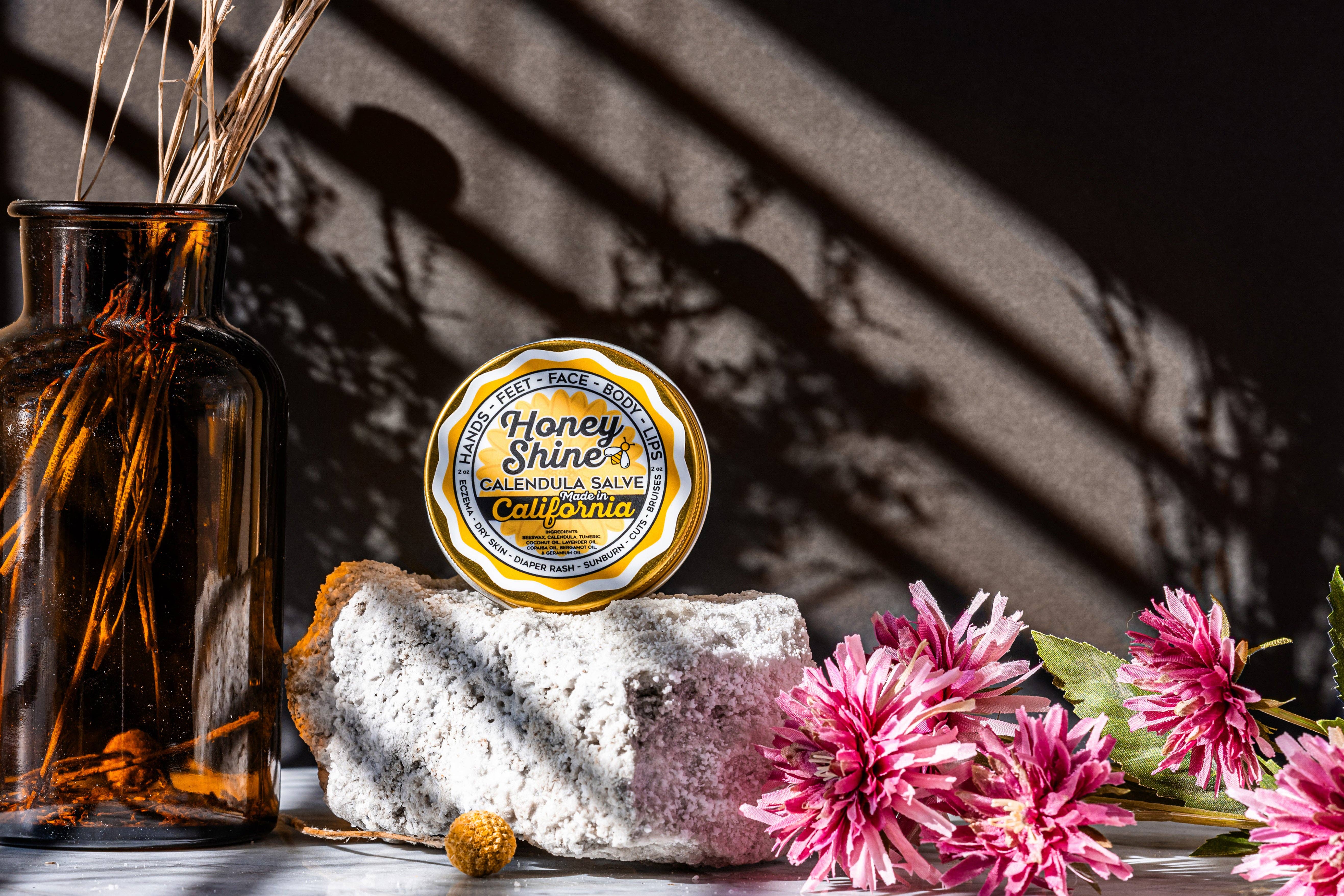Honey Shine Calendula | Danielle Rae Calendula Co - Vendita all'ingrosso Unguenti/Balsami/Creme curative - Unguento alla calendula Honey Shine2