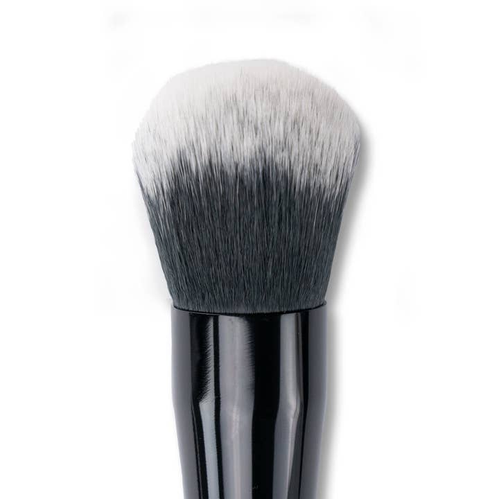 Dome Brush for wholesale by Mineralogie Makeup
