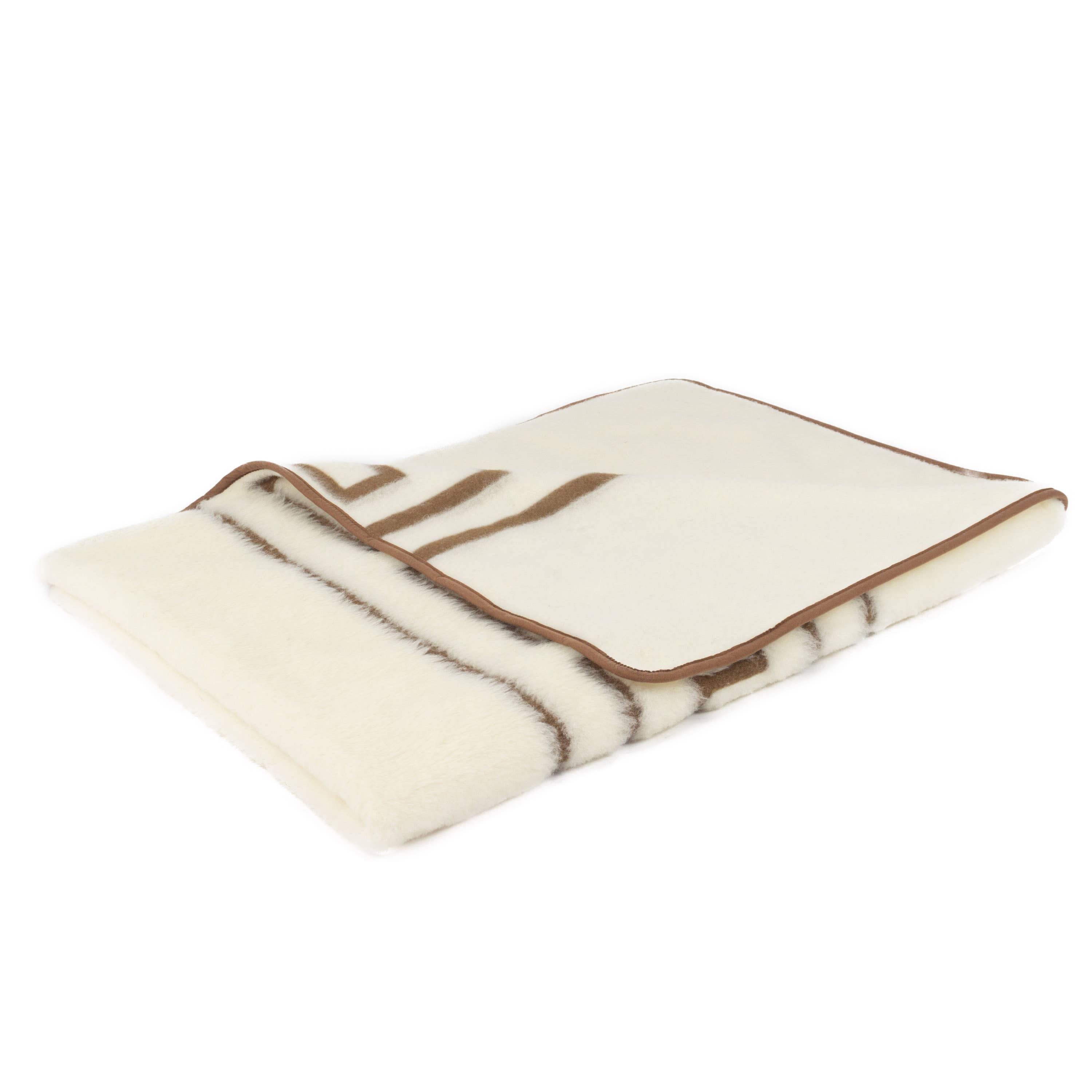 CottoHouse - Wholesale Throw Blanket - Greca Cashmere Blanket / Duvet2