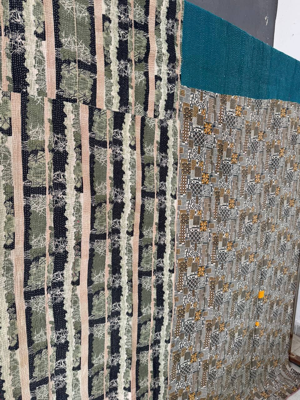 bhavnas boutique – wholesale Quilt – Cotton Fabric Kantha Quilt Timeless Craftsmanship Coverlet 4