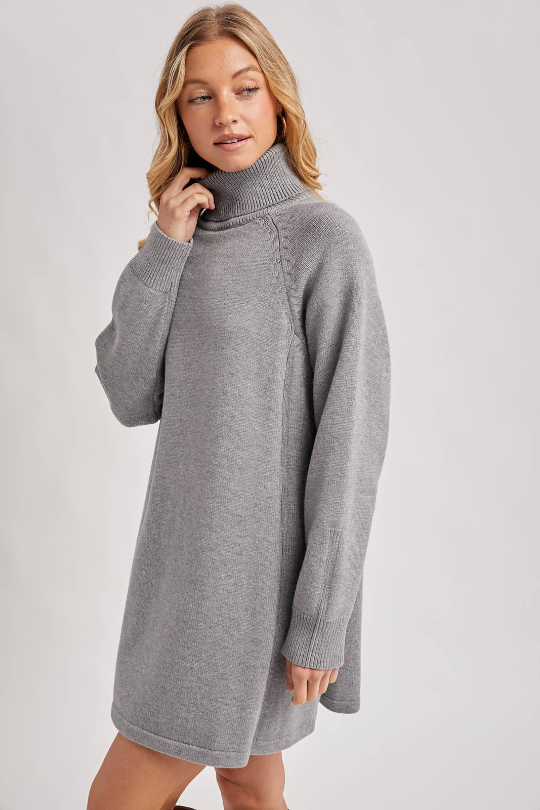 Bluivy – Großhandel Kleid – Damen – Pulloverkleid mit Rollkragen4