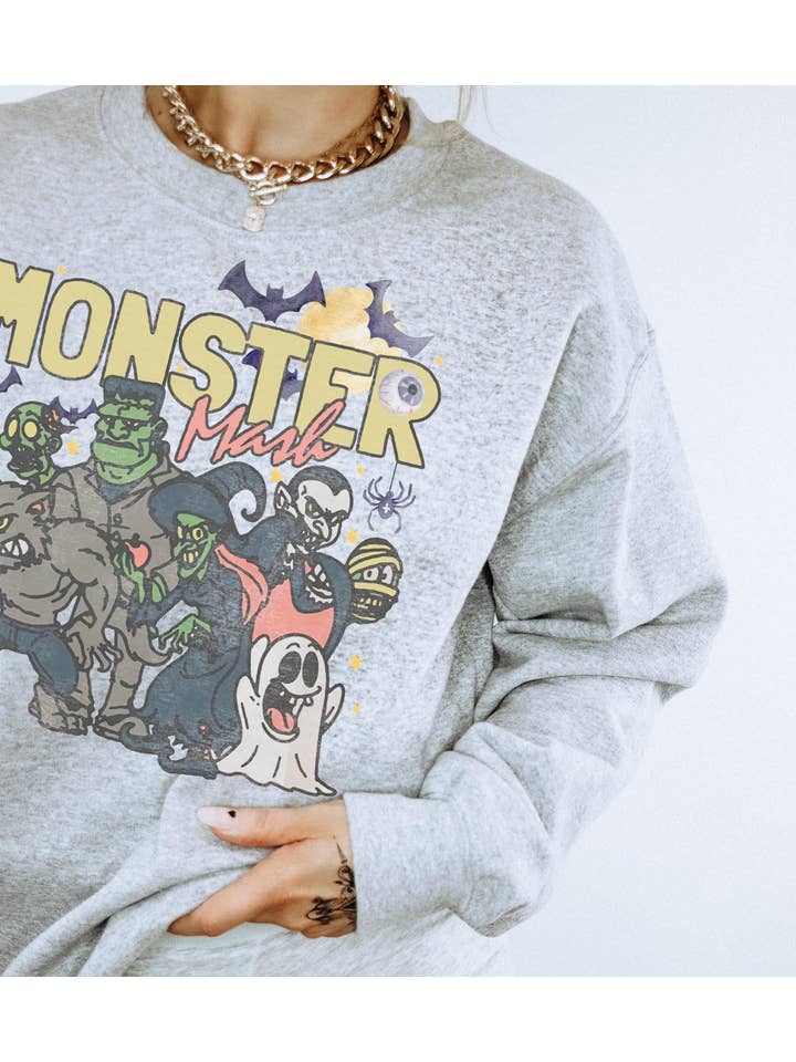 Monday Muse - Wholesale Graphic Sweatshirt - Women's - Retro 90's Monster Mash Crewneck Sweatshirt Y2k Halloween