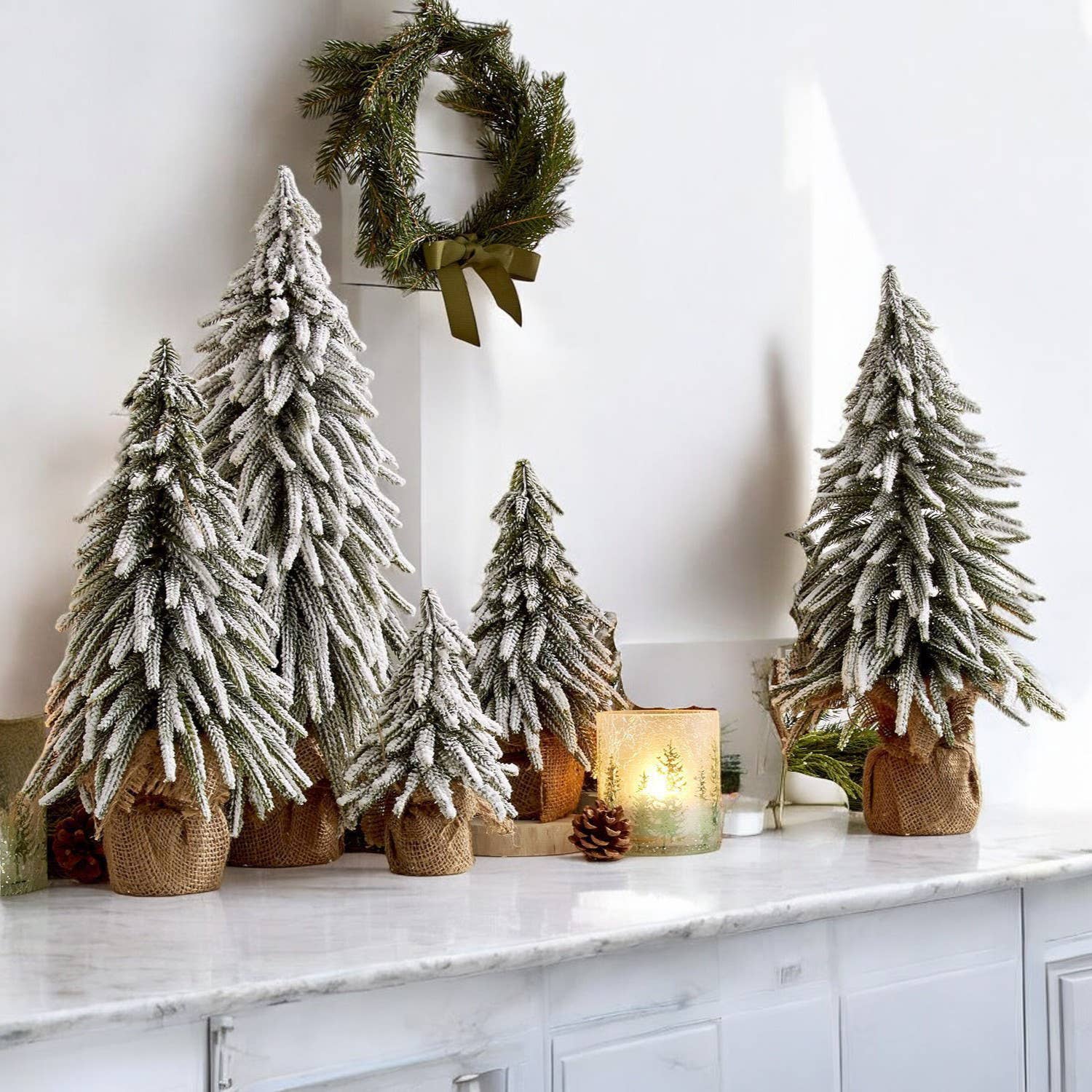 Gia Roma - Wholesale Christmas Decoration - Snow Topped Christmas Trees With Wood & Jute Base, Holiday 14