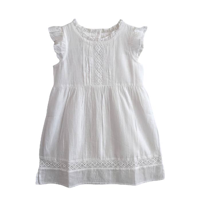 Bohemian Ruffles White pour la vente par TukTuk Designs