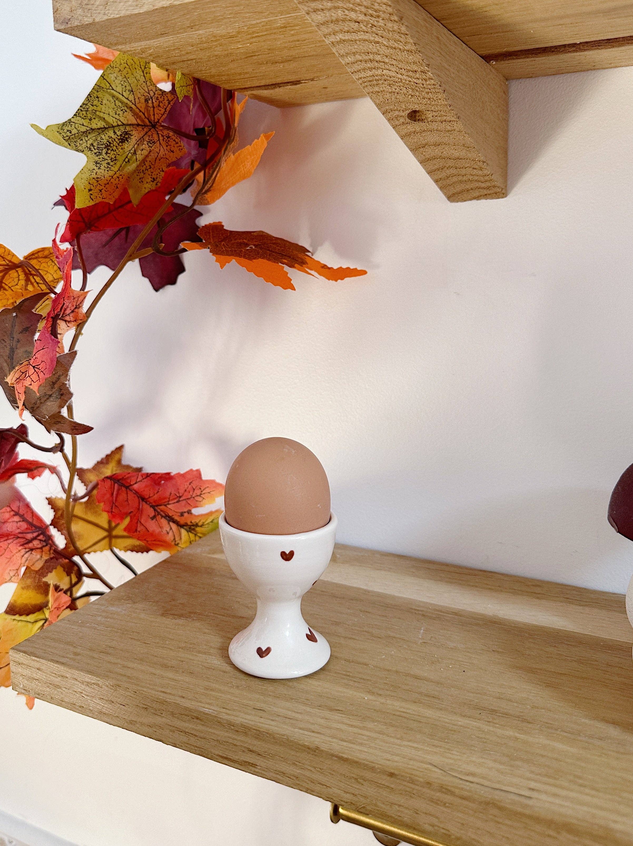 Sunday's and co - Wholesale Kitchen Utensil Set - Ceramic egg holder 6