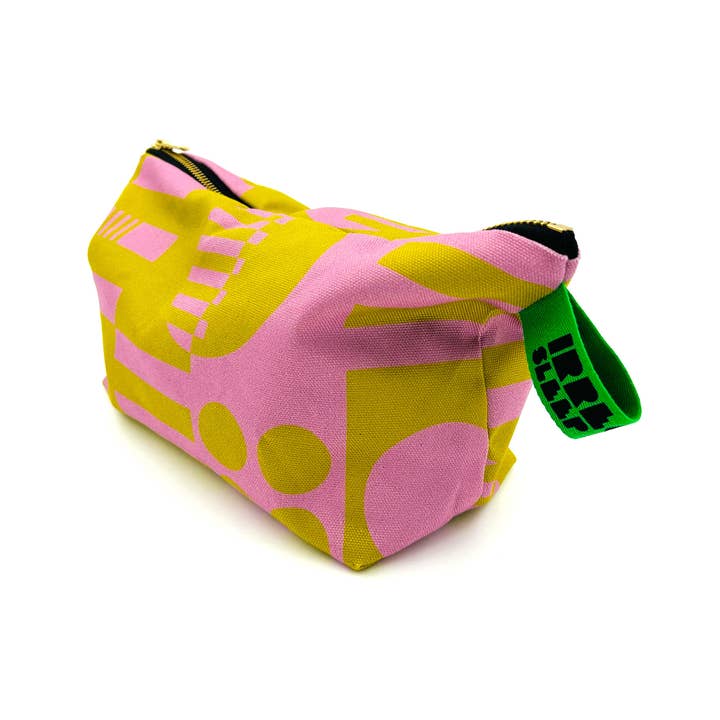 Irregular Sleep Pattern – wholesale Toiletry bag – women's – Organic Cotton Washbag in Wasabi5