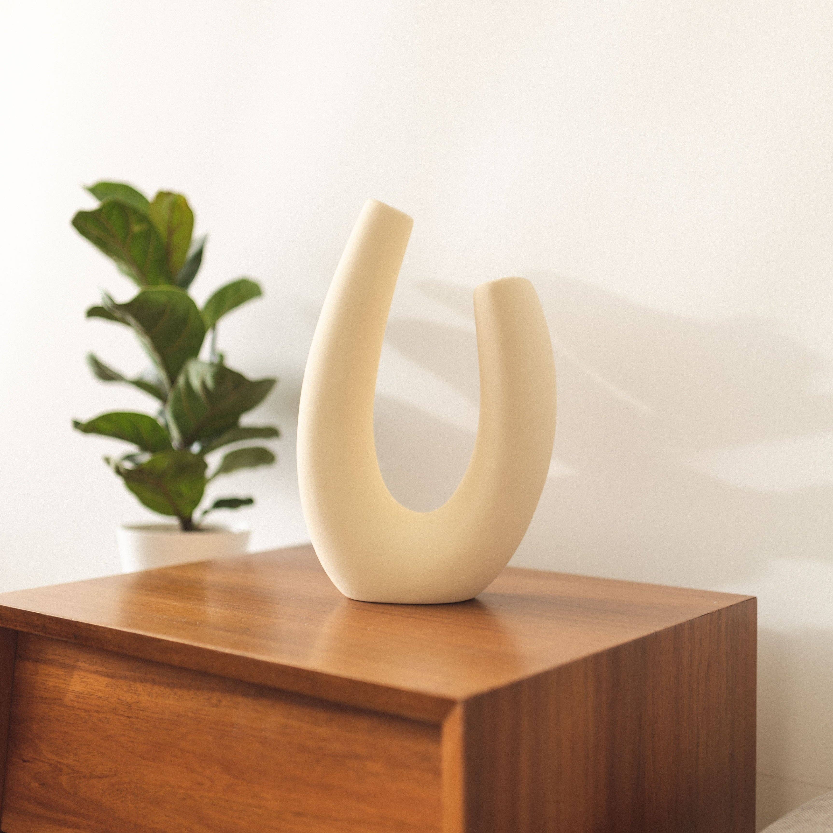 OITO Atelier - Wholesale Vase - Chicago1