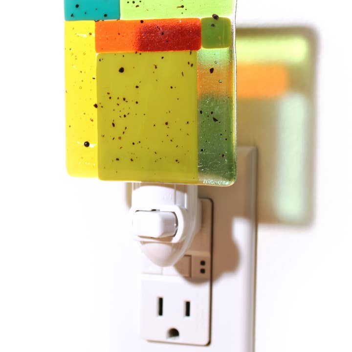 Danielle Styles Glass - Wholesale Night Light - Green Lloyd Fused Glass Nightlight