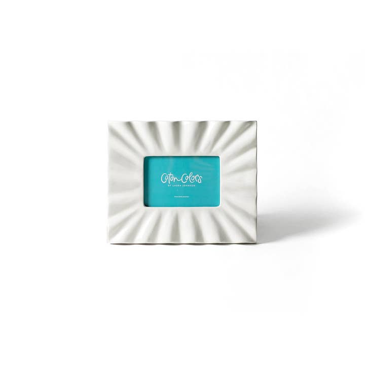 Coton Colors - Wholesale Picture Frame - Signature White Ruffle Rectangle Frame