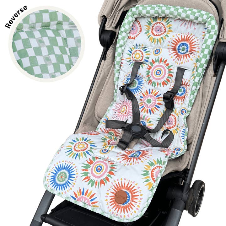 OiOi - Vendita all'ingrosso Copripasseggino/accessorio per passeggino - Neonati - Rivestimento per Carrozzina Reversibile - Raggi di Sole/Quadri Verdi