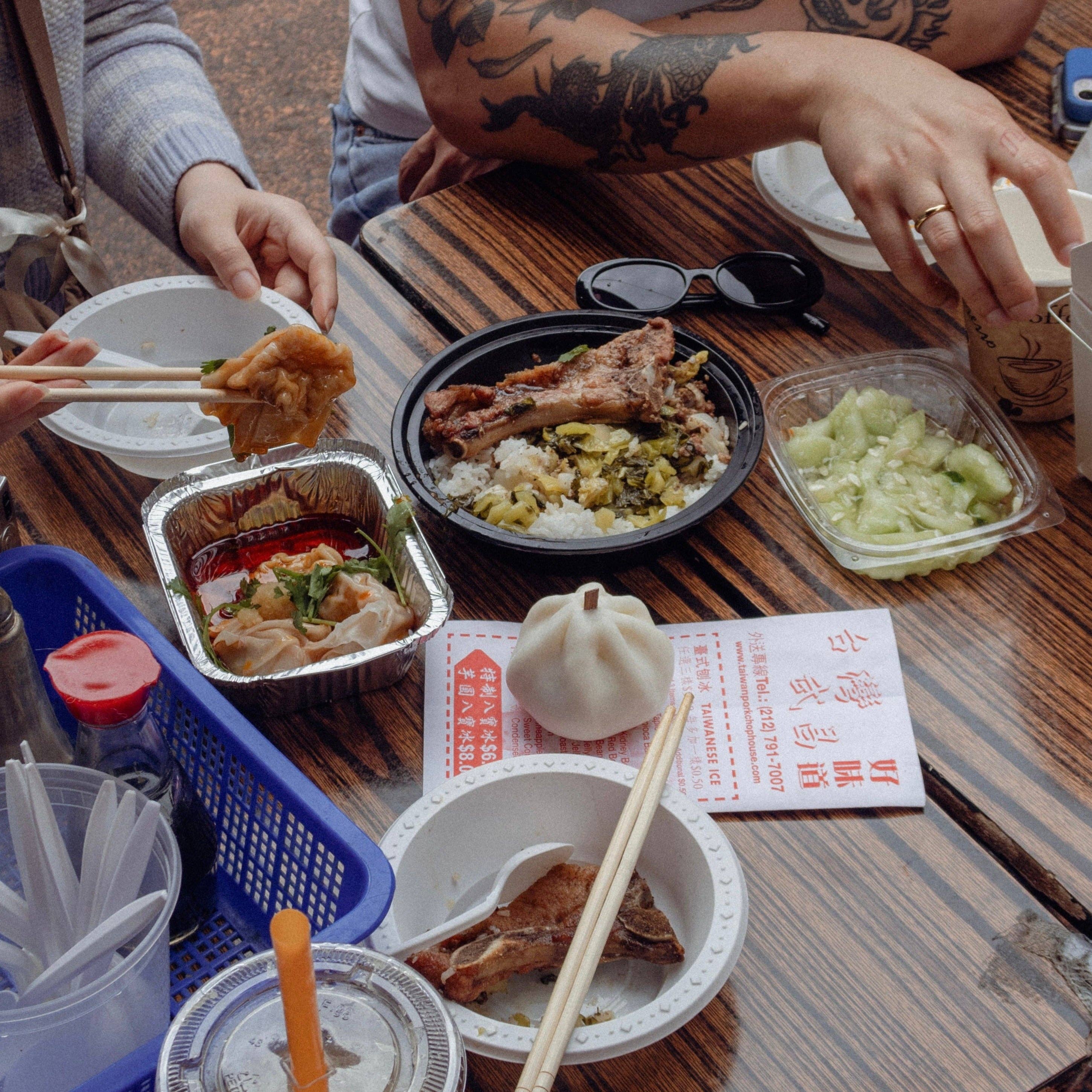 Green matcha Filling The Bao Candle for wholesale on Faire2