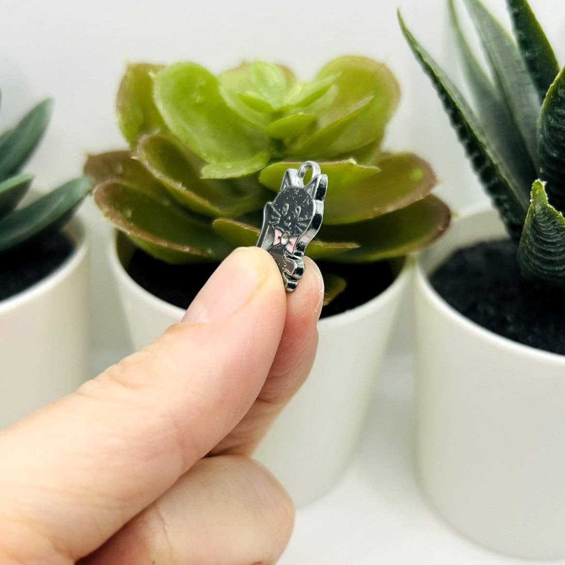 Guerrilla Charm - Wholesale Individual Charm/Pendant - Black Enamel Glitter Cat Charms, 19x14mm3