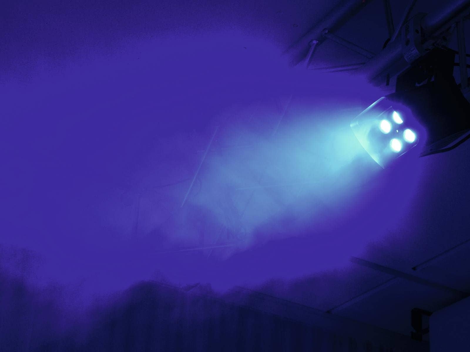 LMT-UK – wholesale Outdoor/lawn light – Eurolite Weather-proof DMX spotlight (IP65) with 4 x 8 W 4in1 LED (RGBW) + ground stake - 40263974611142