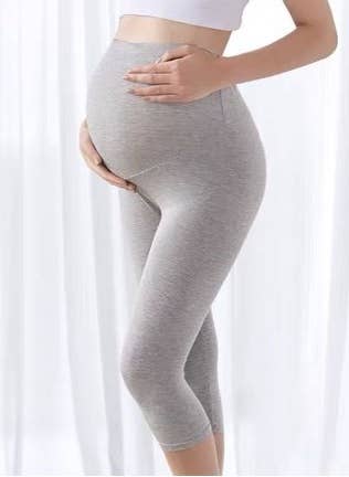 Ashley Nicole Marketplace - Wholesale Pants - Maternity - Maternity Capris0