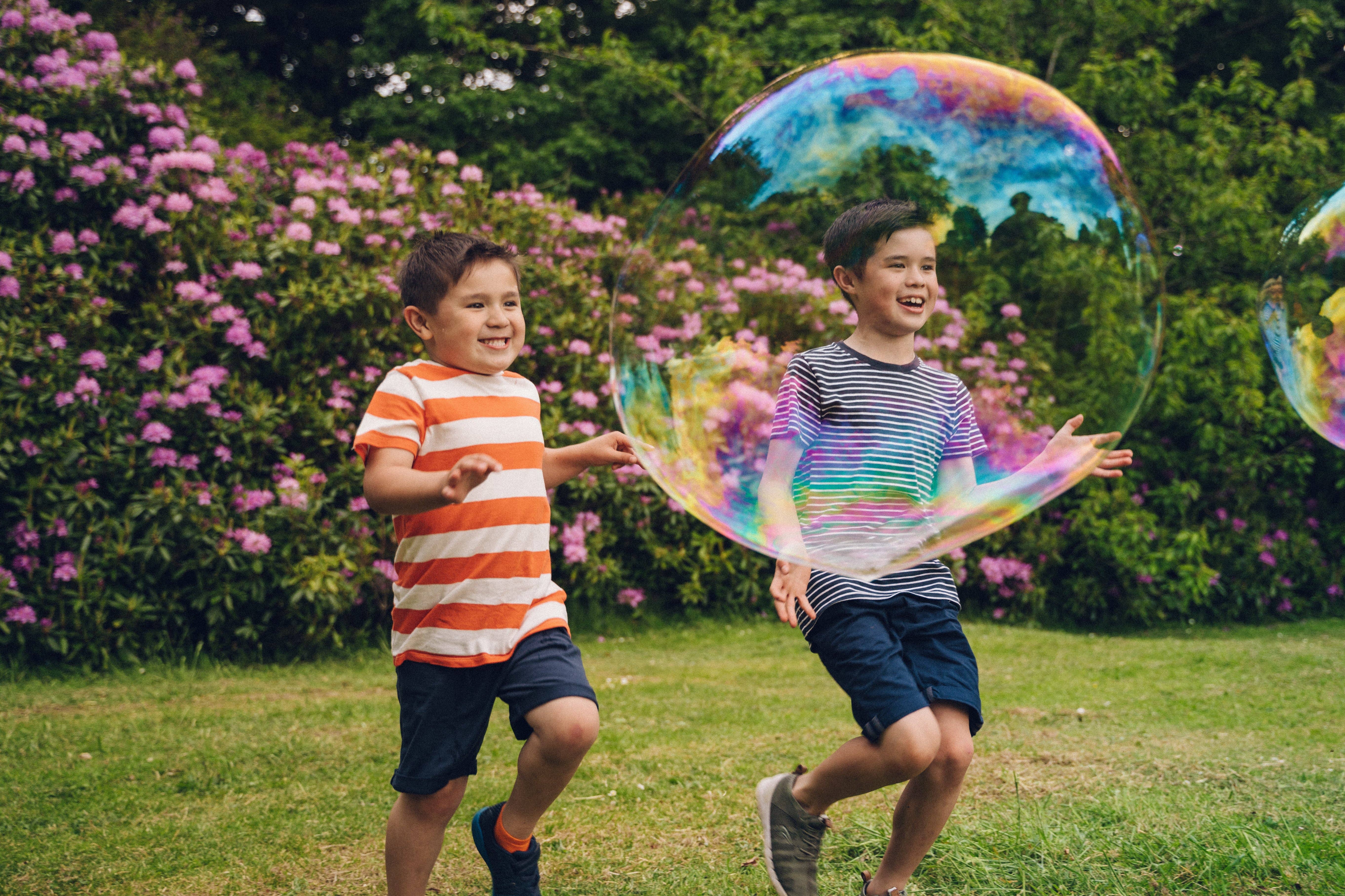 Dr Zigs - Wholesale Bubble Wand - Kids - Ready to Go Giant Bubble Mix - 1L2