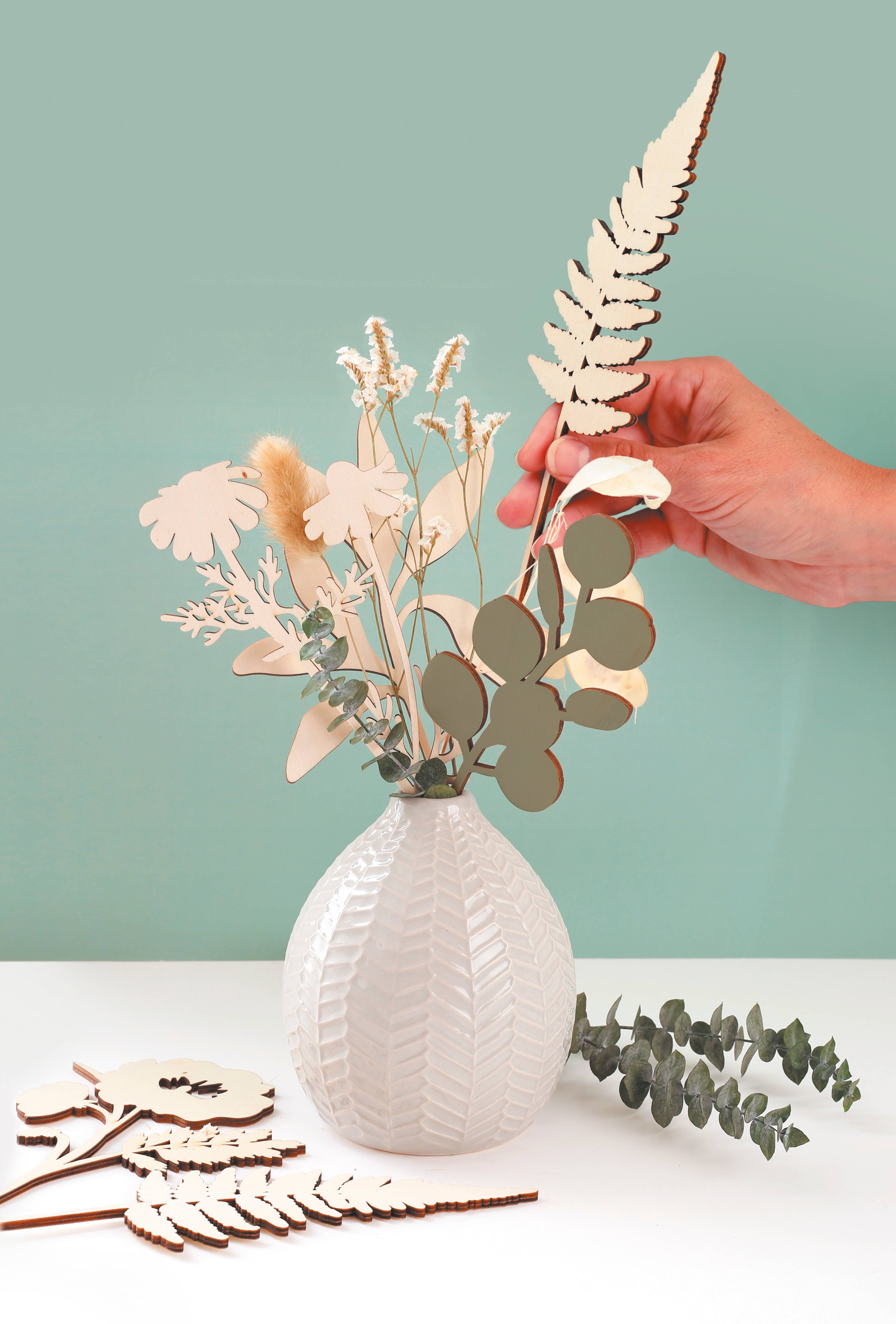 Graine Créative - Wholesale Wood Toy - Kids - BOX OF 10 FLOWERS WOOD PLYWOOD +/- 240mm x 4mm8