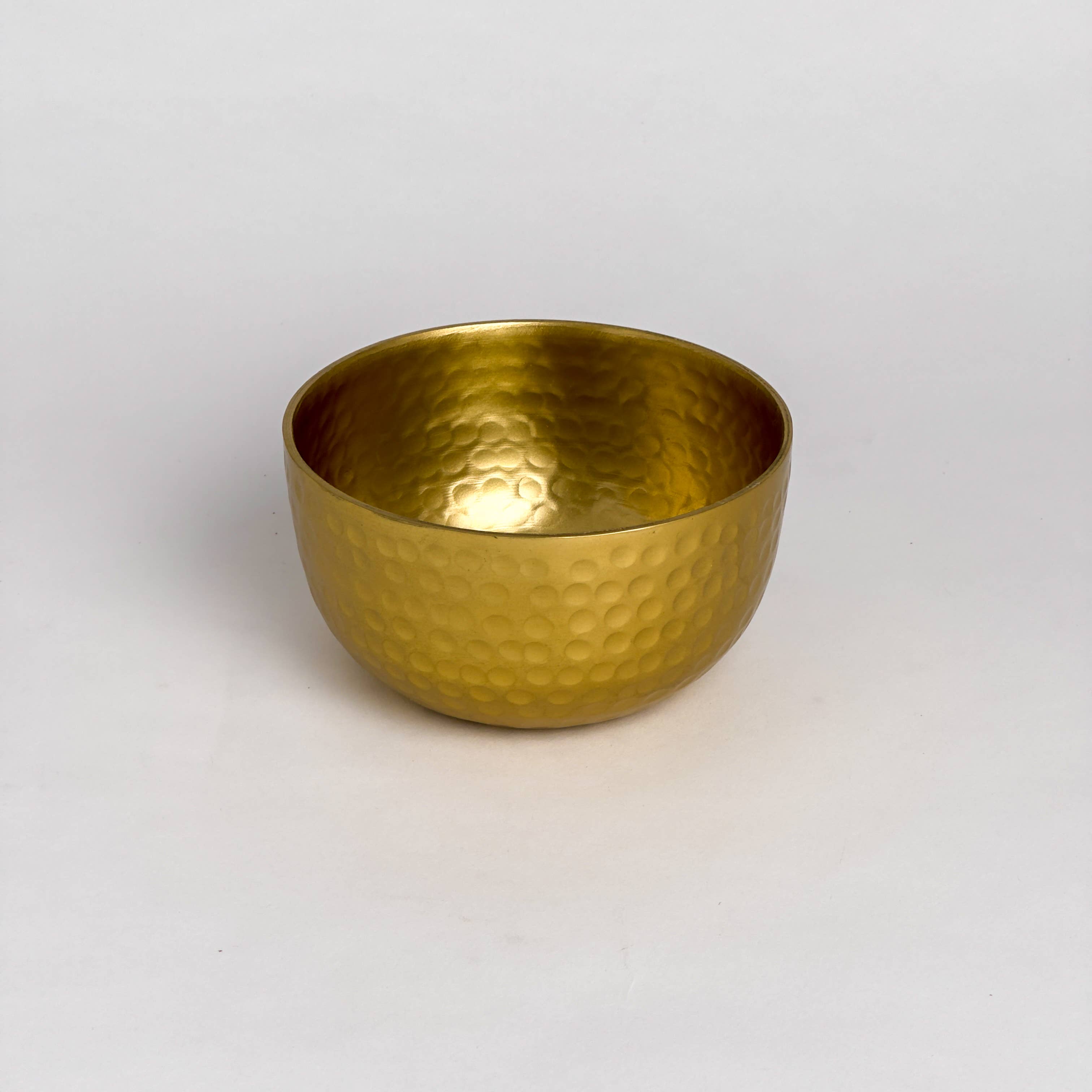 India Handicrafts Inc - Wholesale Decorative Plate/Dish/Bowl - Gilded Hammered Bowl - Small1