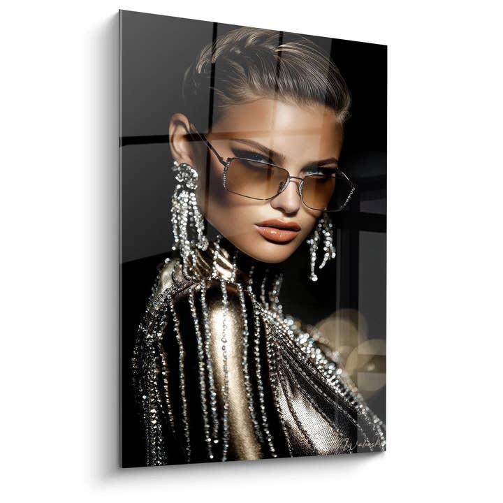 Luxurious Woman Painting - Sophisticated Shine - Fashion Face Edition for wholesale by Walensky