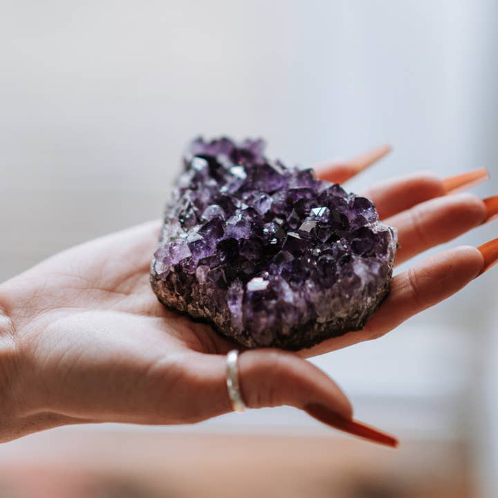 Liv Rocks - Wholesale Spiritual Stone/Crystal - Amethyst Clusters, Raw Amethyst Druzy Crystals3