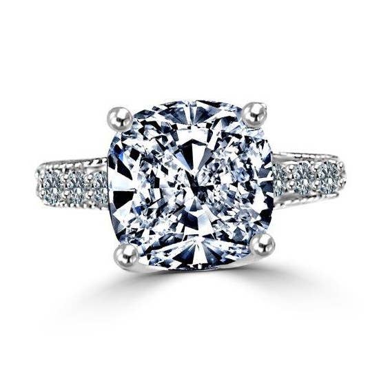 Anello in zirconia cubica impiallacciato con diamanti da 5 ct. 635R213 per la vendita all'ingrosso da parte di Diamond Veneer Travel Jewelry