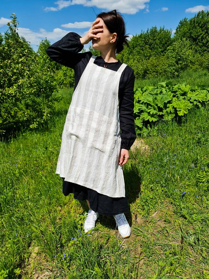 Striped cross back linen apron, japan style linen apron for wholesale by The Raw Linen