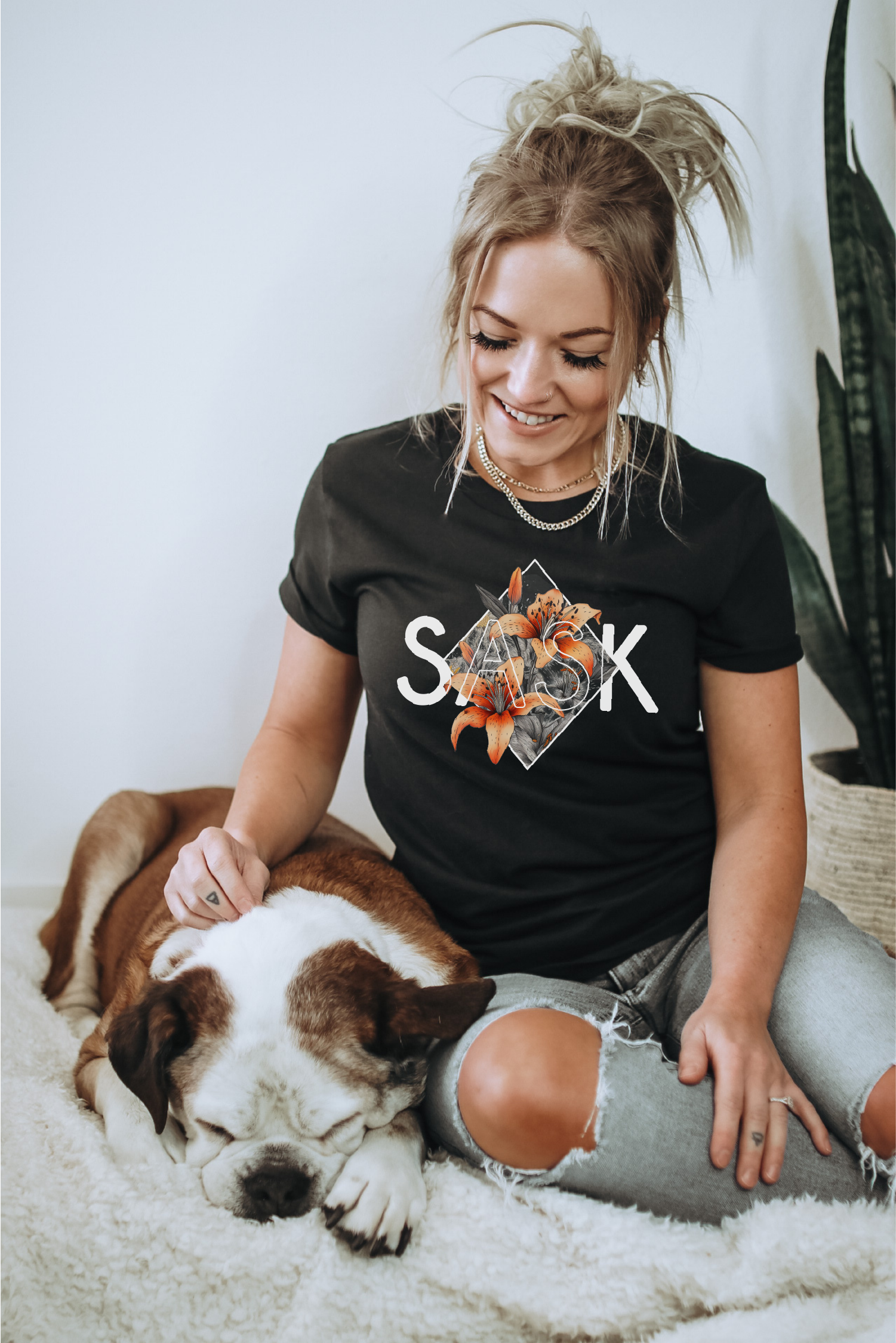 DIYxe - Wholesale Screen Printed T-Shirt - Women's - Sask Diamond Tshirt | Saskatchewan Apparel2