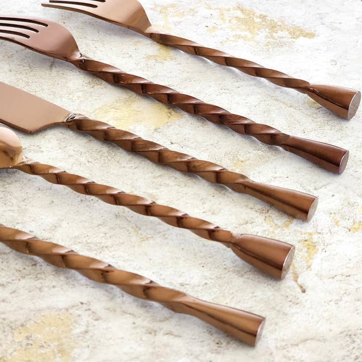 Gibb & Daan - Wholesale Assorted cutlery set - Personalized Cutlery Set - Tear Drop Cutlery Set of 5 Pieces4