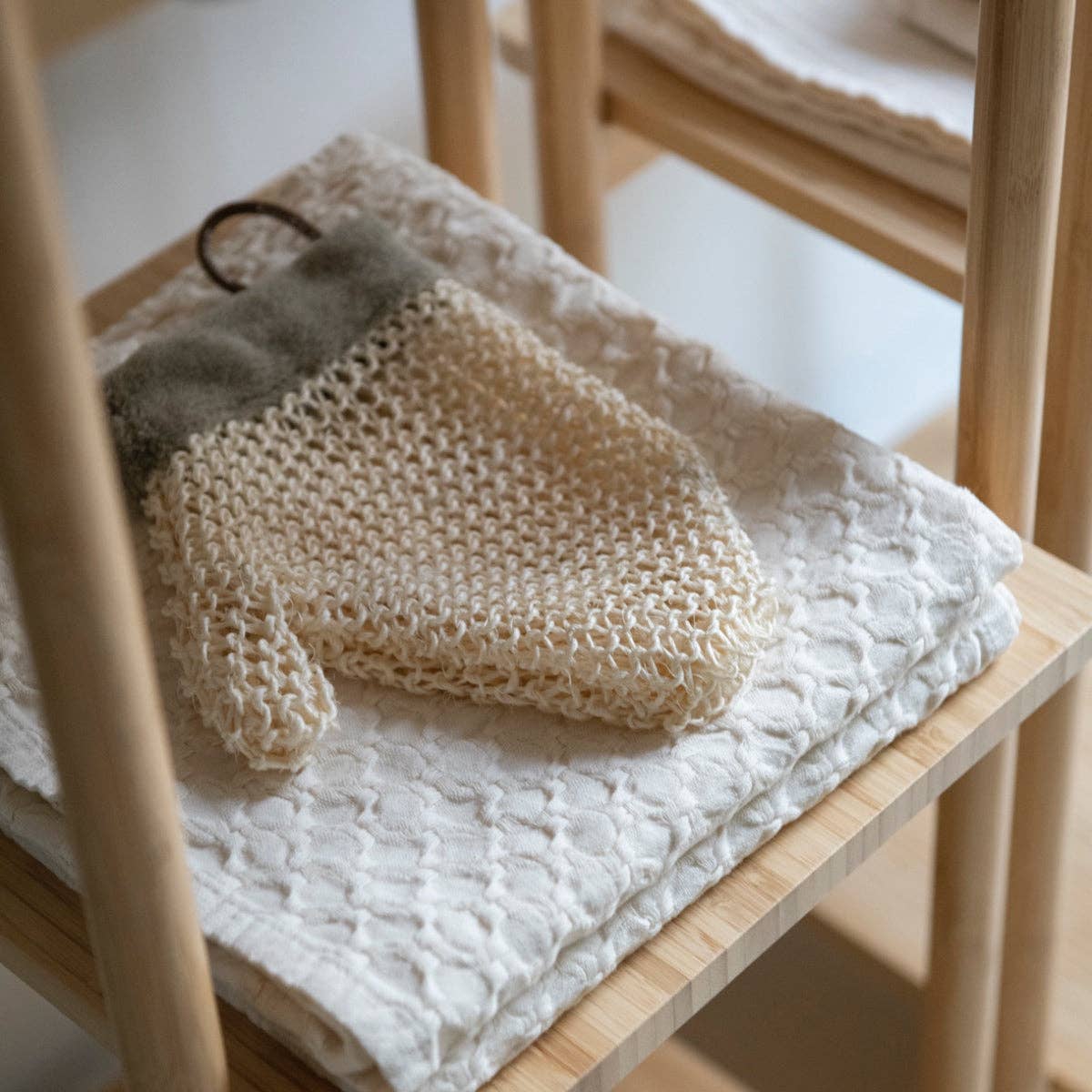 Andrea House - Wholesale Free Standing Shelf - Bamboo bathroom shelf with 3 tiers5