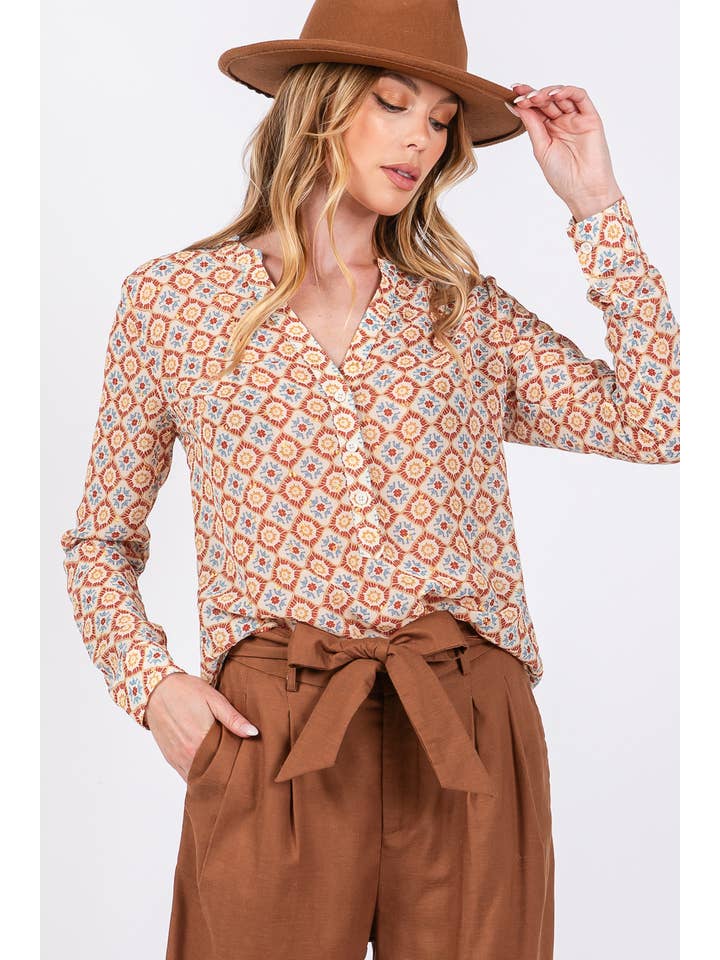 Sage + Fig - Wholesale Blouse - Women's - MULTI DIAMOND PRINT BLOUSE (ST71039)