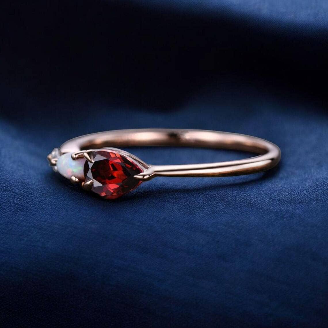 GEMPARA - Vente Bague avec plusieurs pierres - Bague trois pierres en rubis rouge, opale et moissanite en argent 9253