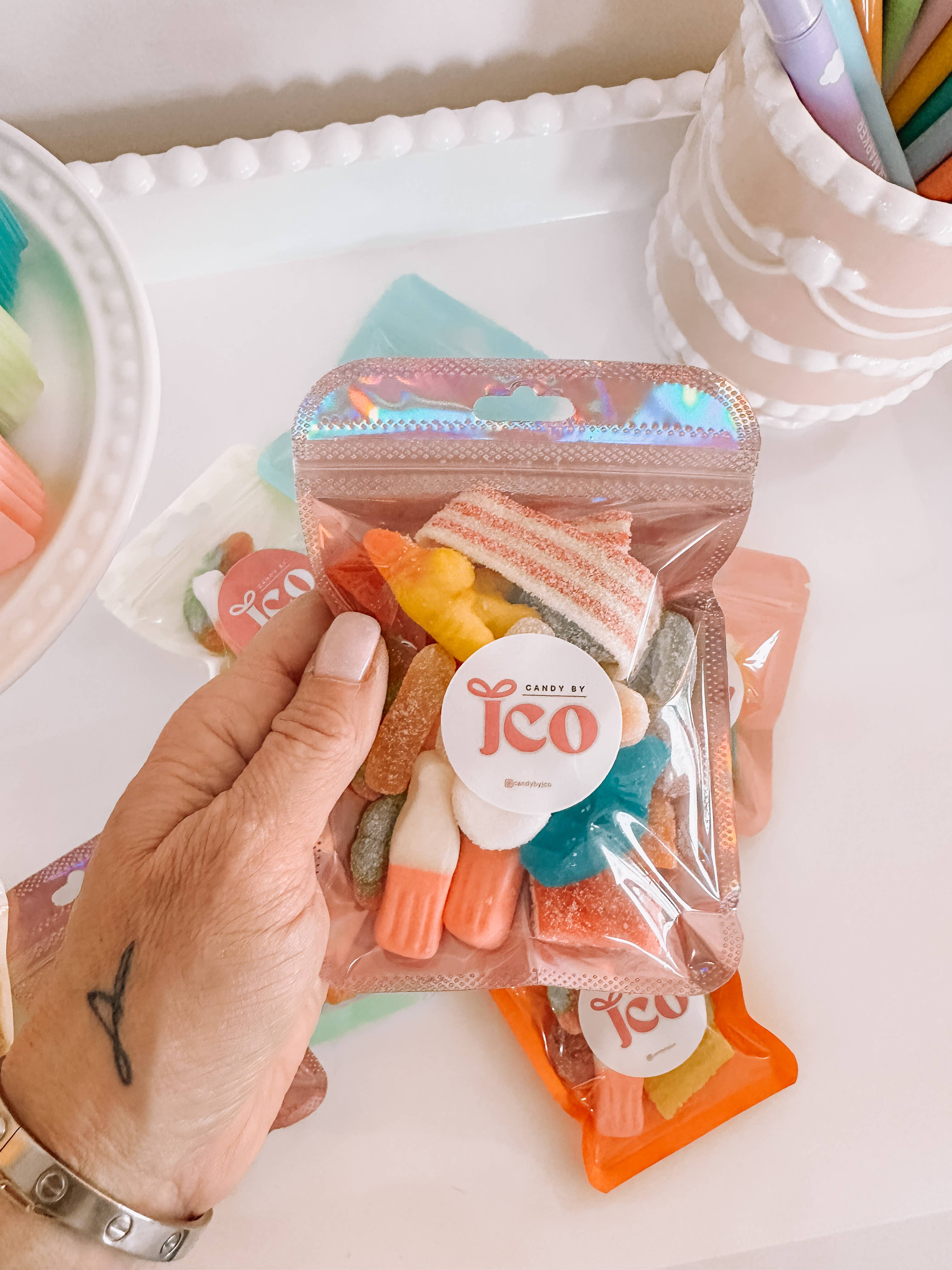 Candy by J.Co - Wholesale Gummy - Pastel Party Packs {candy zipper pouch}6