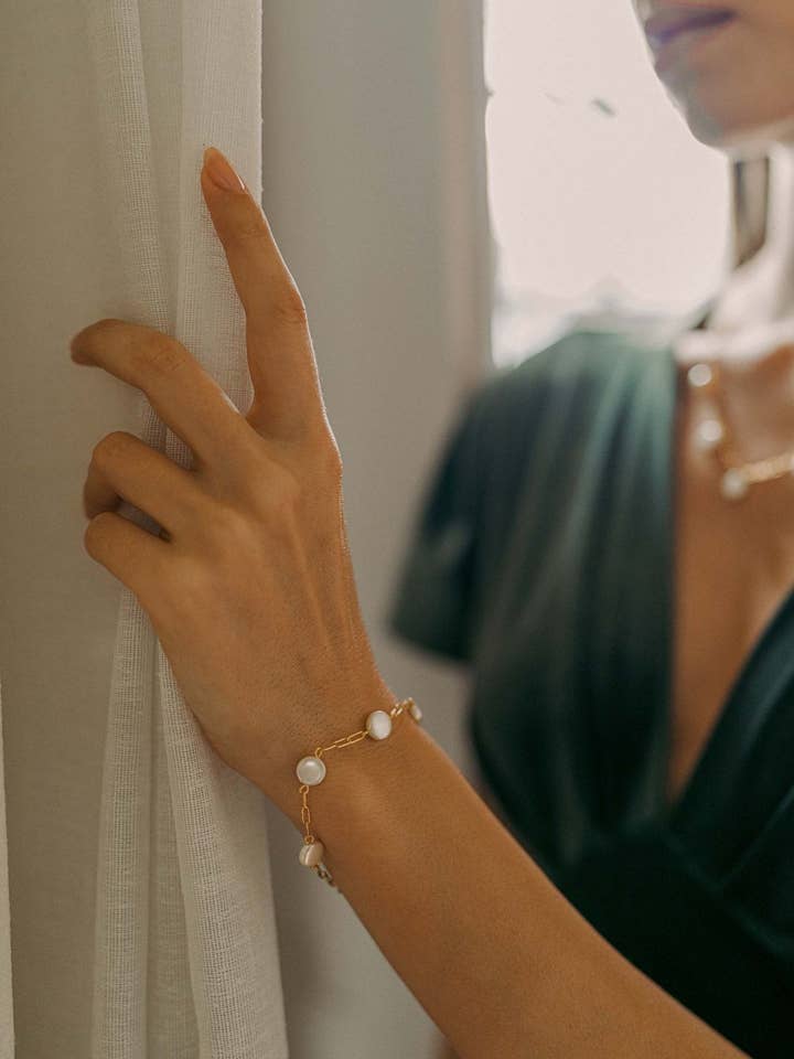 Lively Bracelet for wholesale by Sofia Godinho