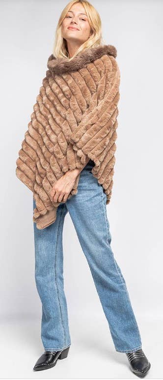 LOOWIE - Wholesale Poncho - Women's - 068 Poncho Striped Fake Faux Fur Loowie5