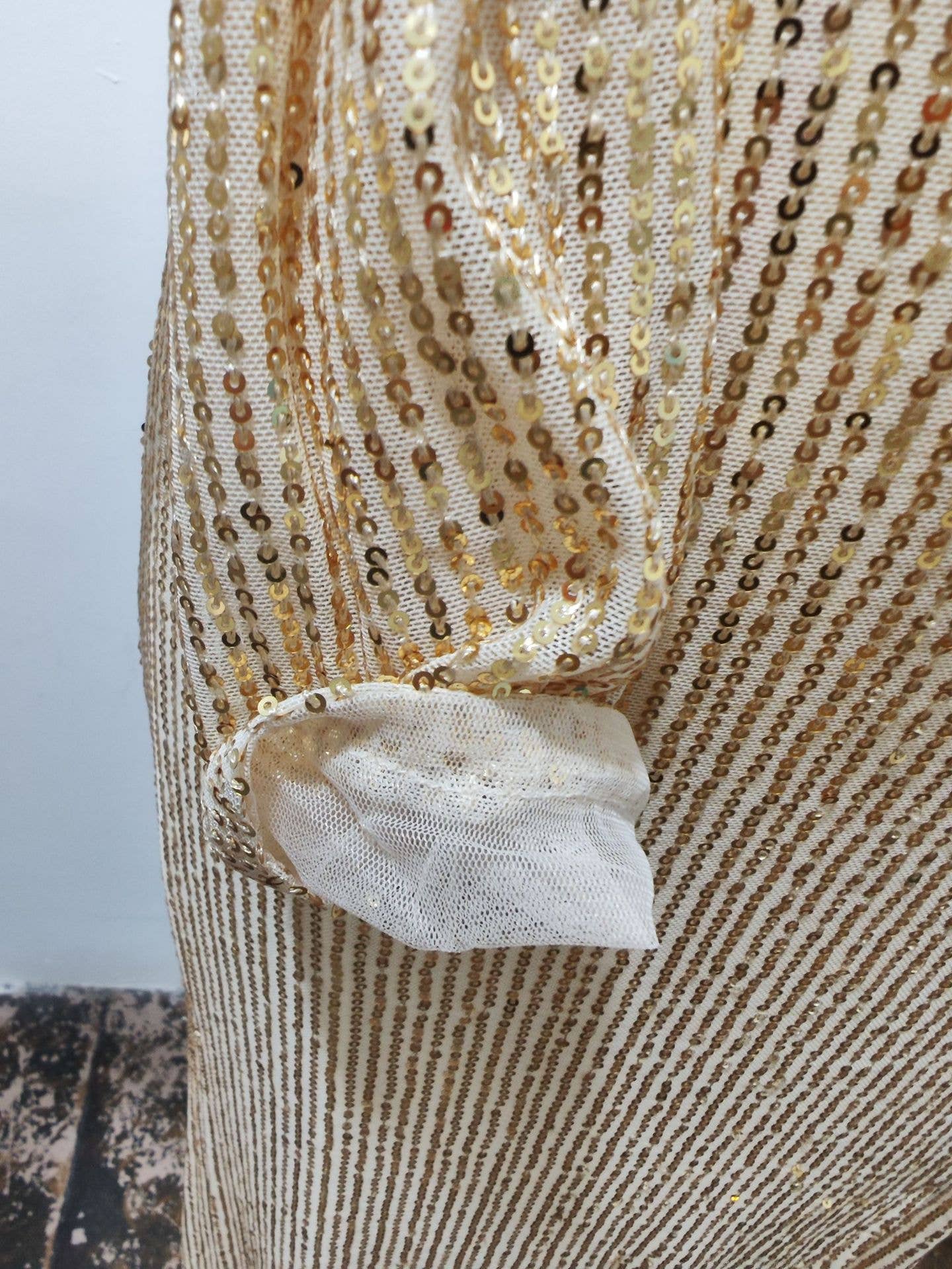 Rosa Clothing - Wholesale Gown - Women's - Sequin slit long sleeve party evening dress4