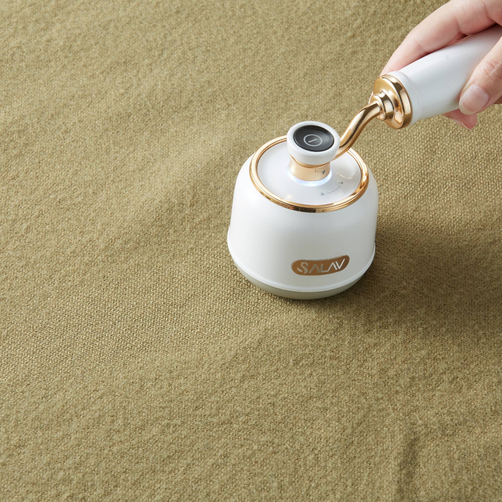 Salav-True & Tidy - Wholesale Lint Roller - Retro Edition Rechargeable Fabric Shaver and Lint Roller21