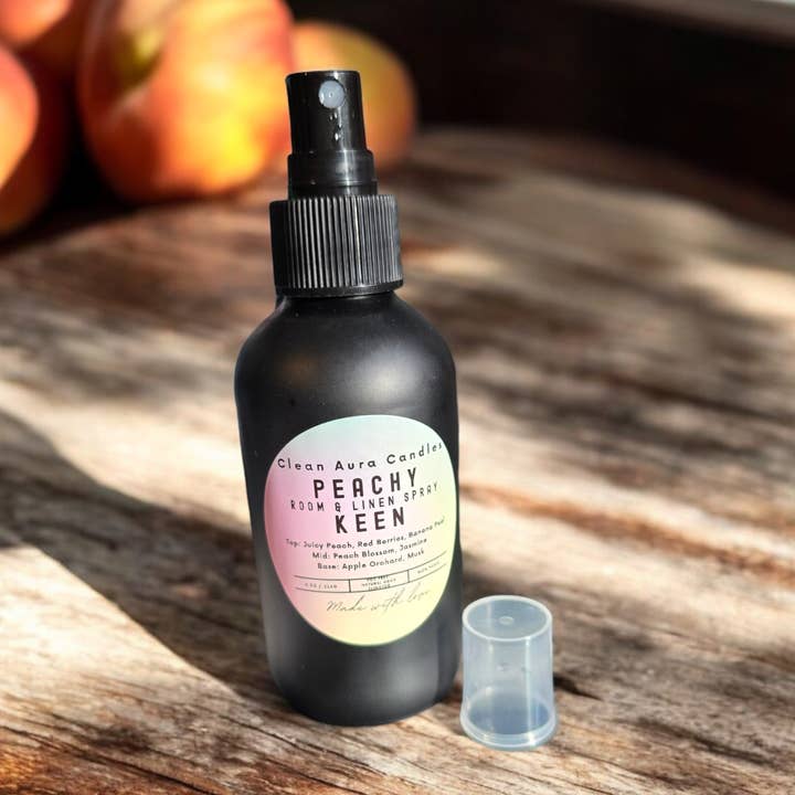 Peachy Keen kamer- en linnenspray voor wholesale door Clean Aura Candles