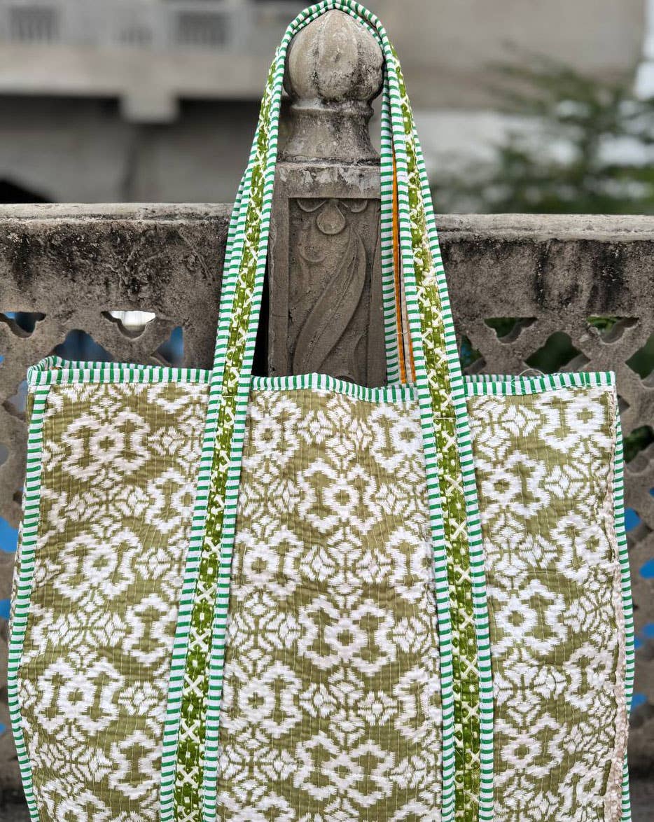 GYPSY STUDIO - Wholesale Shoulder Bag - Women's - Floral Print Silk Quilted Tote Bag Women's Shopping Handbag 1