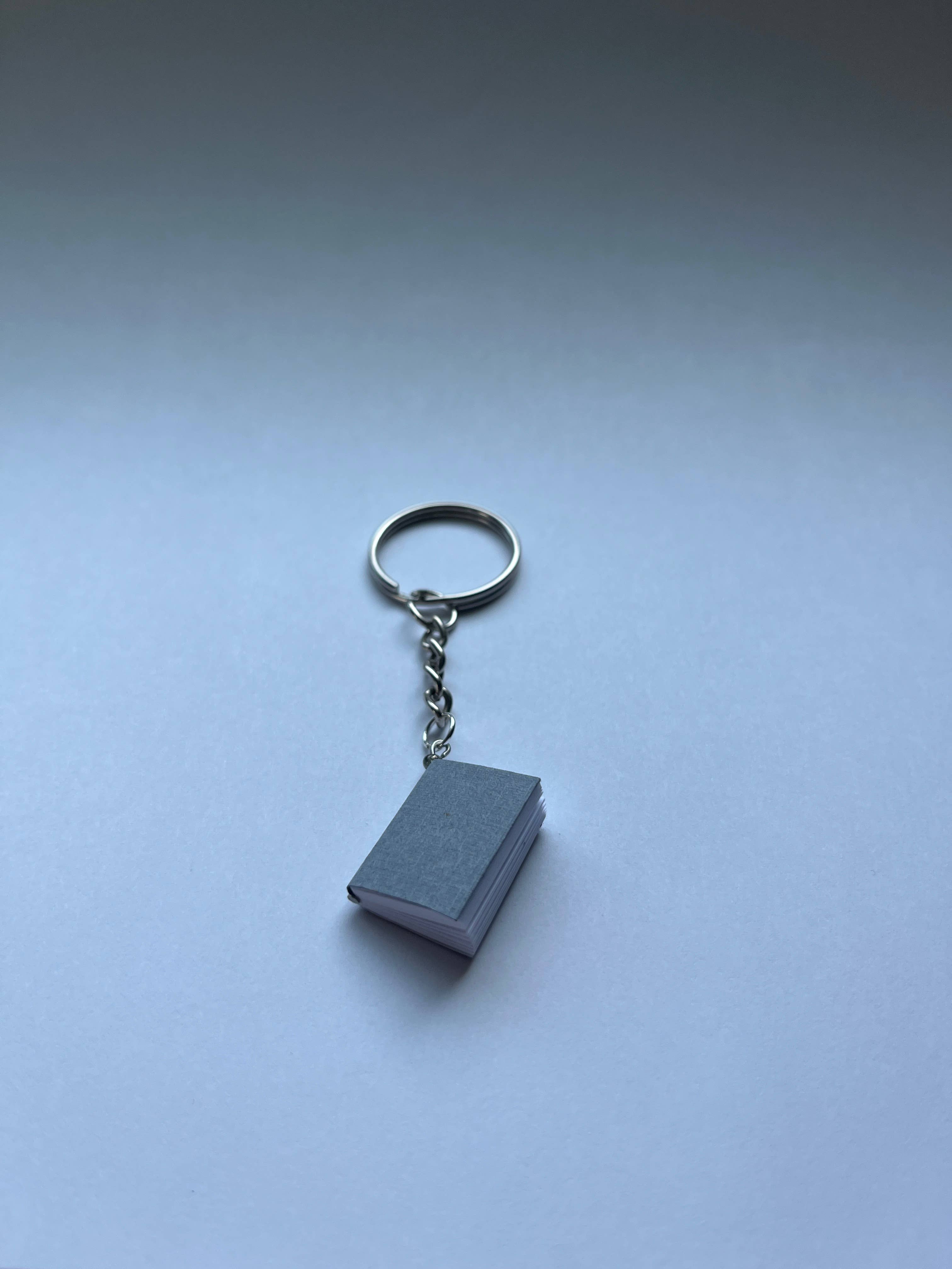Sageware - Wholesale Keychain - Unisex - Mini Book Keychain and Phone Charms8